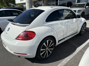 2013 Volkswagen Beetle 2.0T Turbo w/Sun/Snd/Nav**NICE CAR